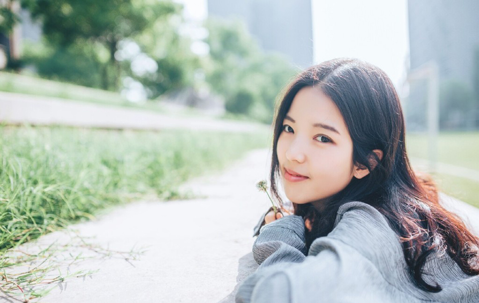 回忆那些在一起的时光，友情的岁月是记忆里最美的画面。